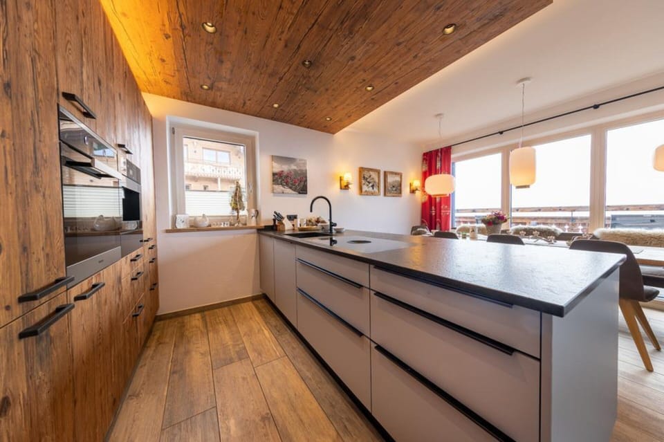 Chalet | Private kitchen | Electric kettle