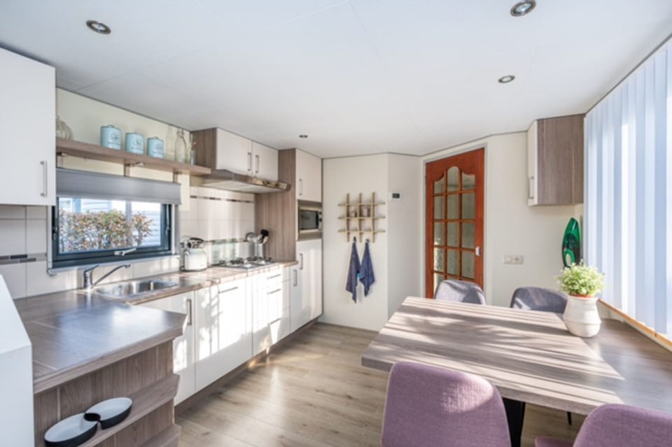 House | Dining