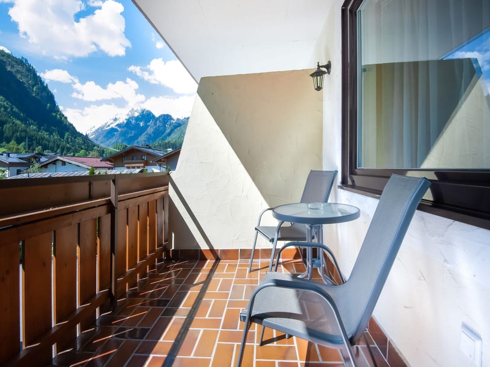 Apartment | Balcony