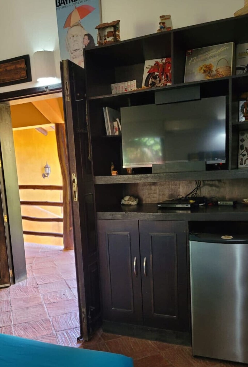 Classic Room, Garden View | In-room safe, free WiFi
