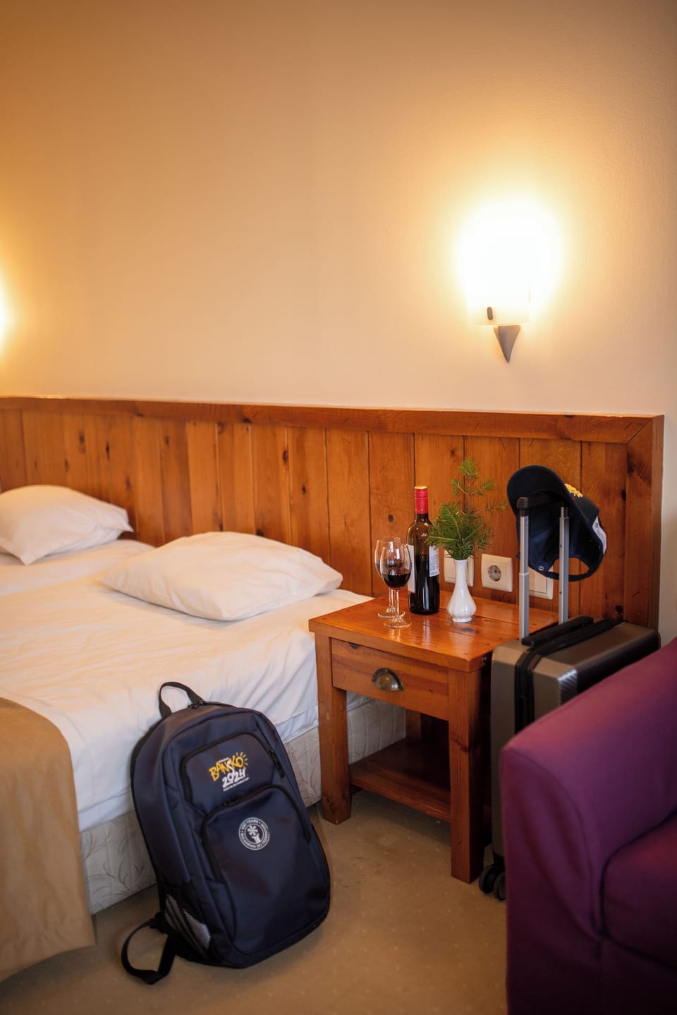 Standard Room (Free Sauna & Steam Bath) | Desk, iron/ironing board, free cribs/infant beds, free rollaway beds