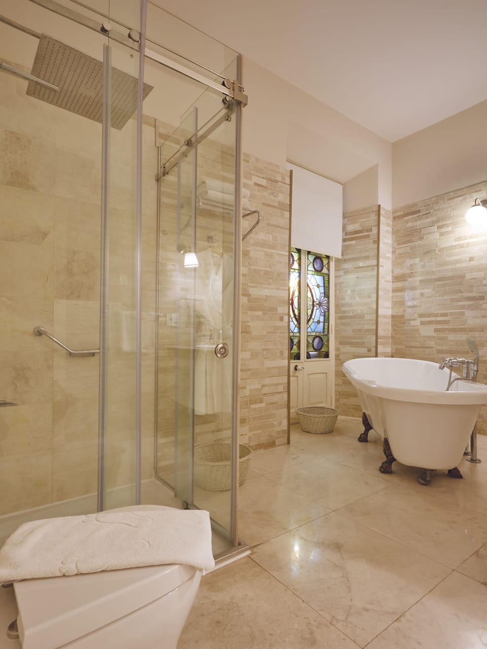 Suite | In-room safe, desk, laptop workspace, soundproofing