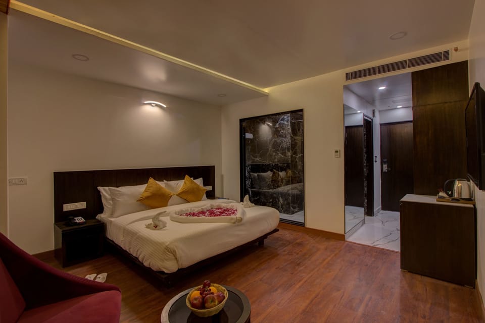 Deluxe Double Room, Non Smoking, Valley View | Select Comfort beds, minibar, individually decorated