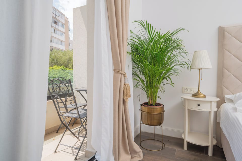 Economy Double Room | Balcony