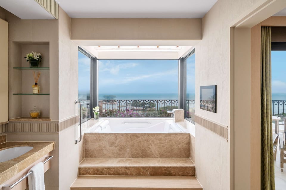 Presidential Suite (Sentosa) | Bathroom | Eco-friendly toiletries, hair dryer, bathrobes, slippers