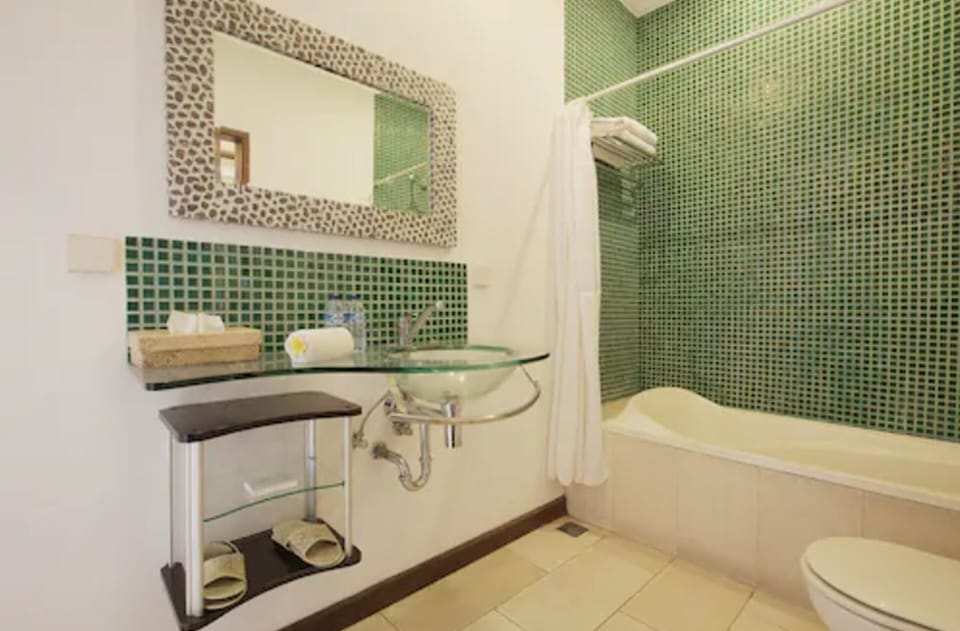 Bathrobes, slippers, towels