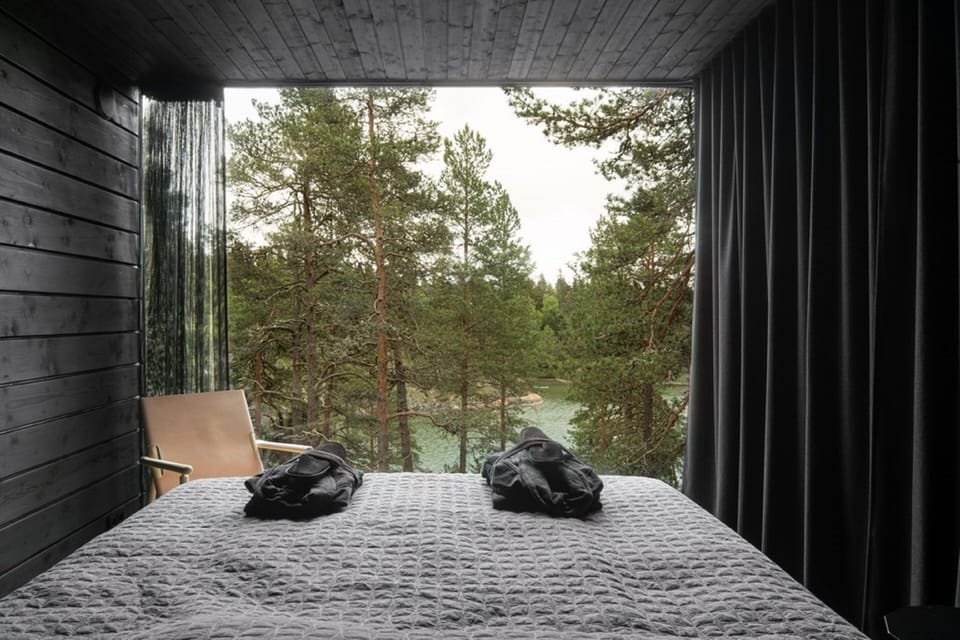 The Hycklesund | Premium bedding, minibar, in-room safe, desk