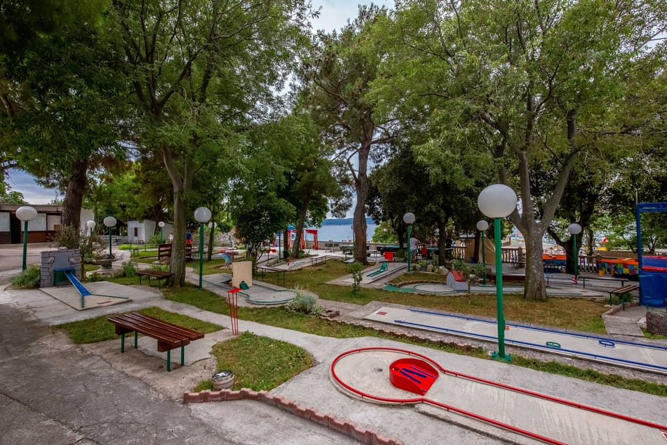 Children's play area - outdoor