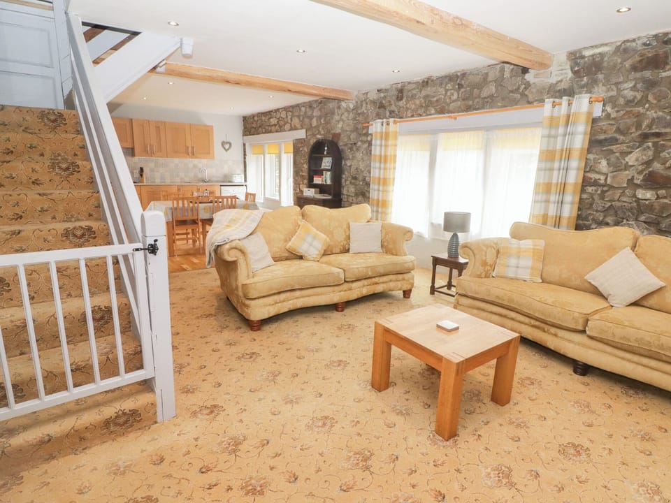 Cottage | Living area