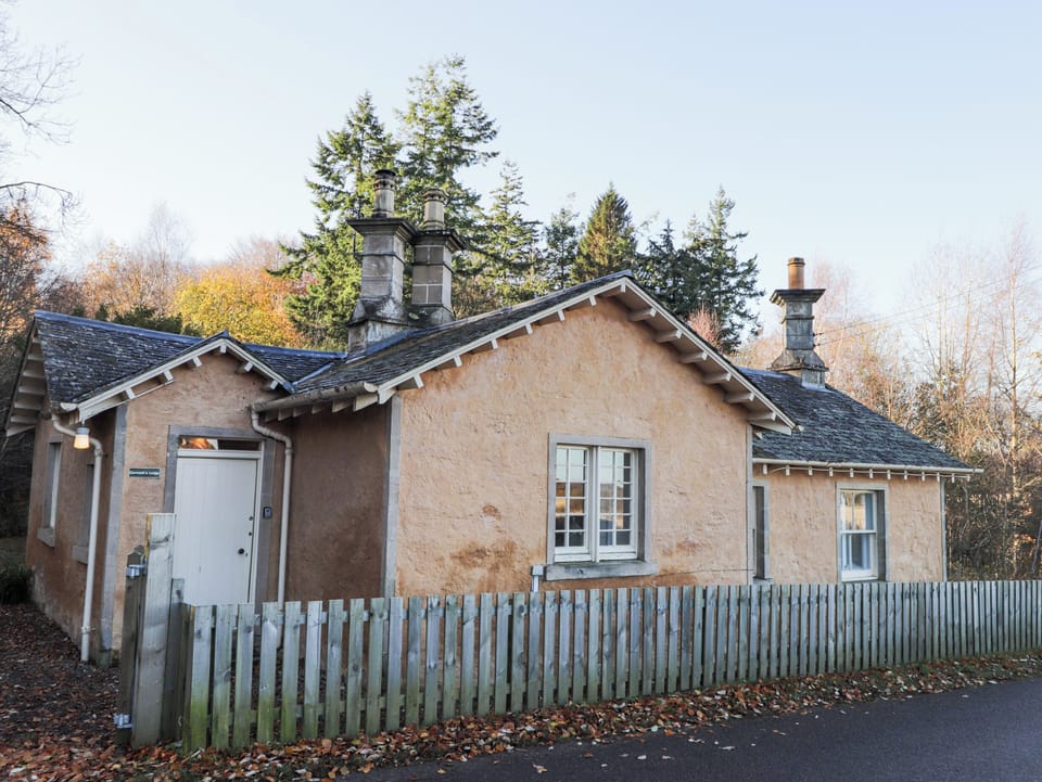 Cottage | Exterior