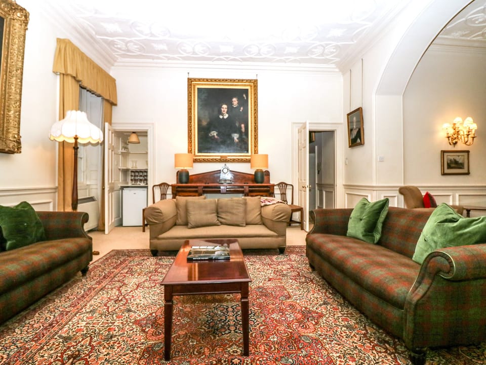 Cottage | Interior