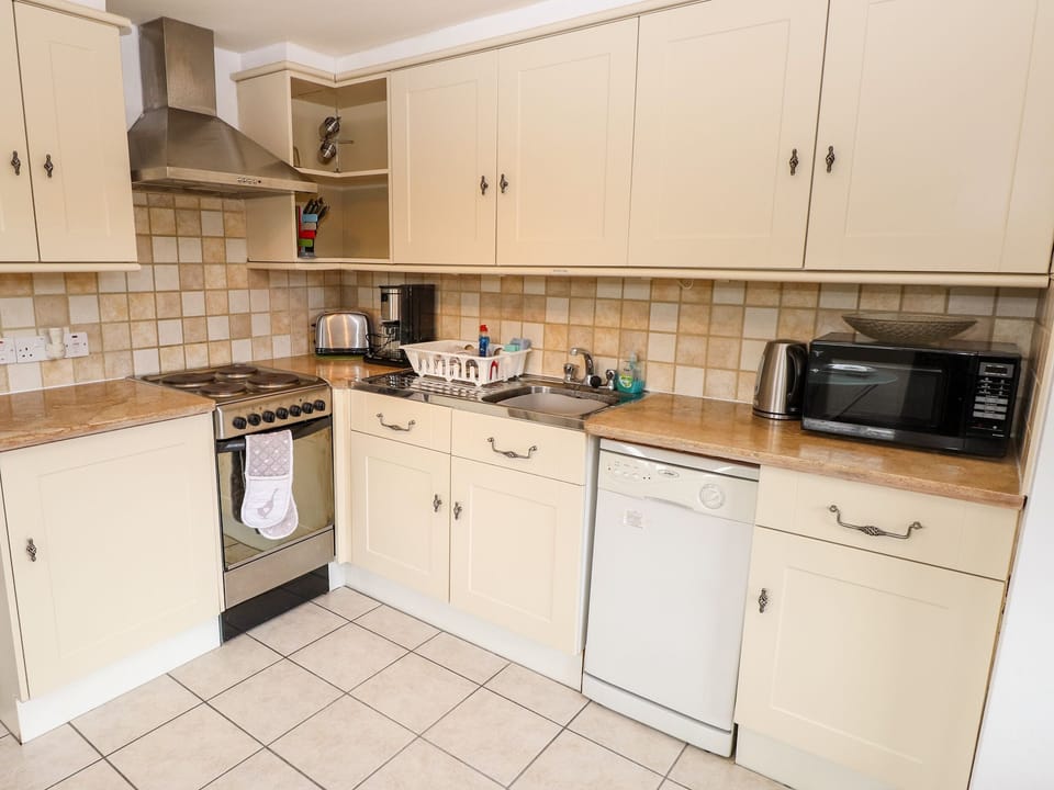 Cottage | Interior