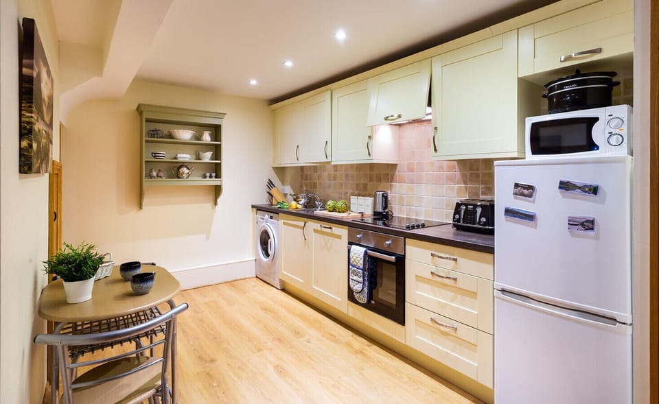 Cottage | Interior