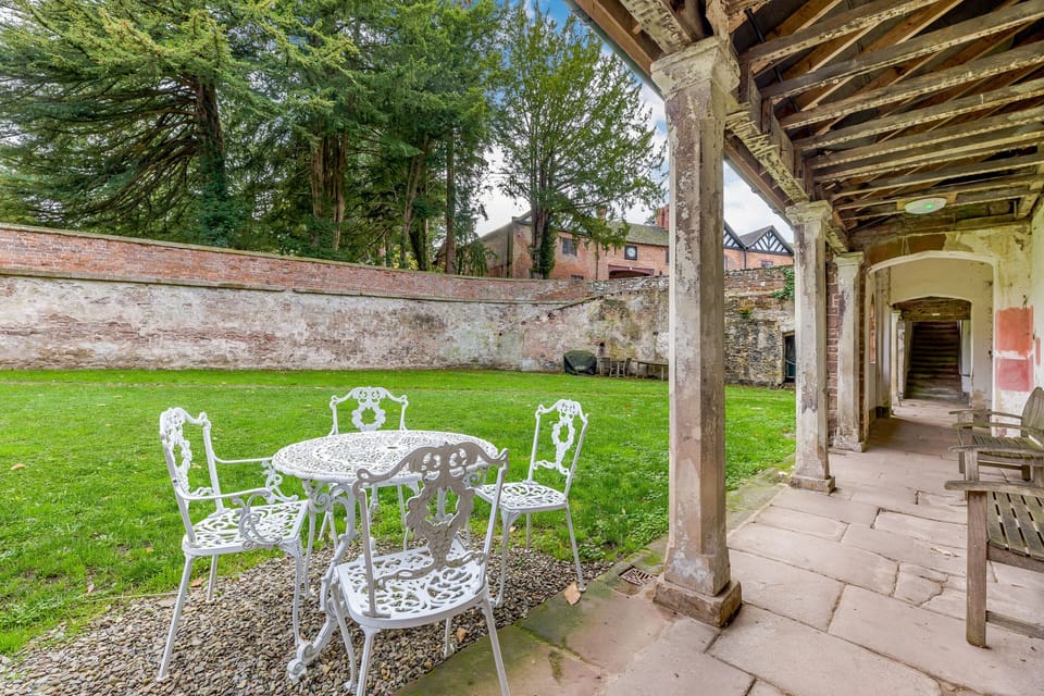 Cottage | Property grounds