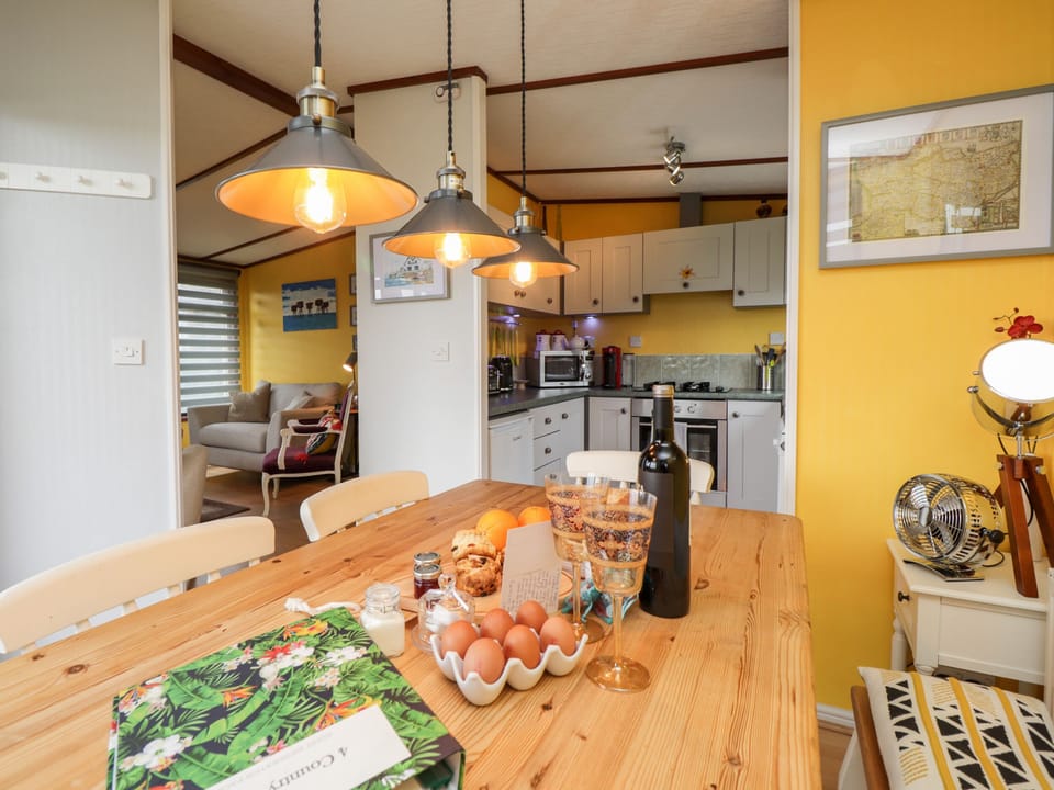 Cottage | Interior