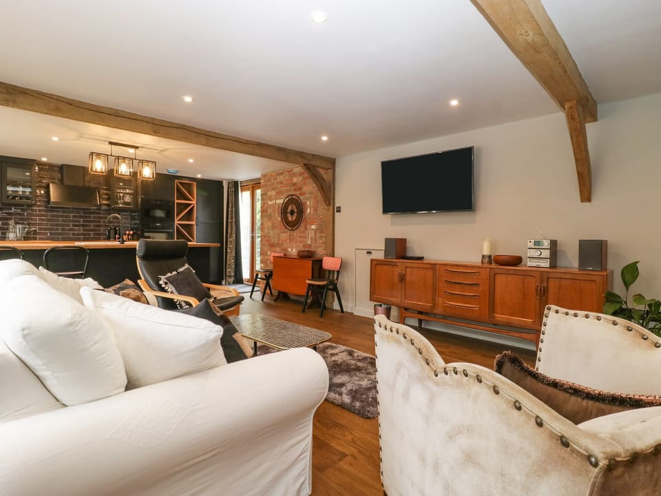 Cottage | Interior