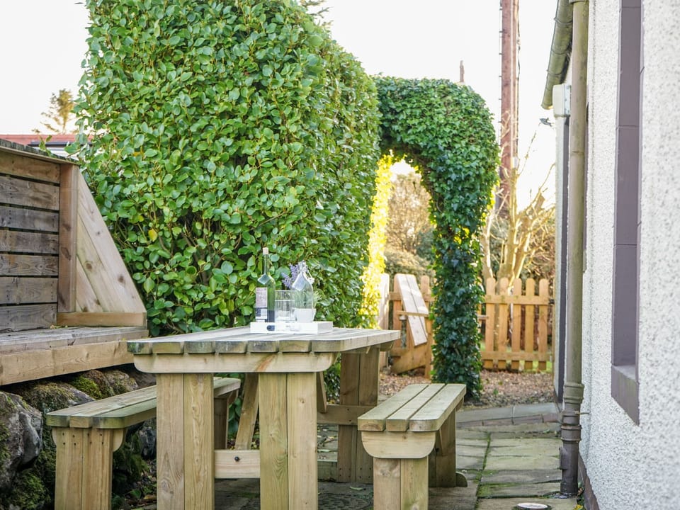 Cottage | Balcony