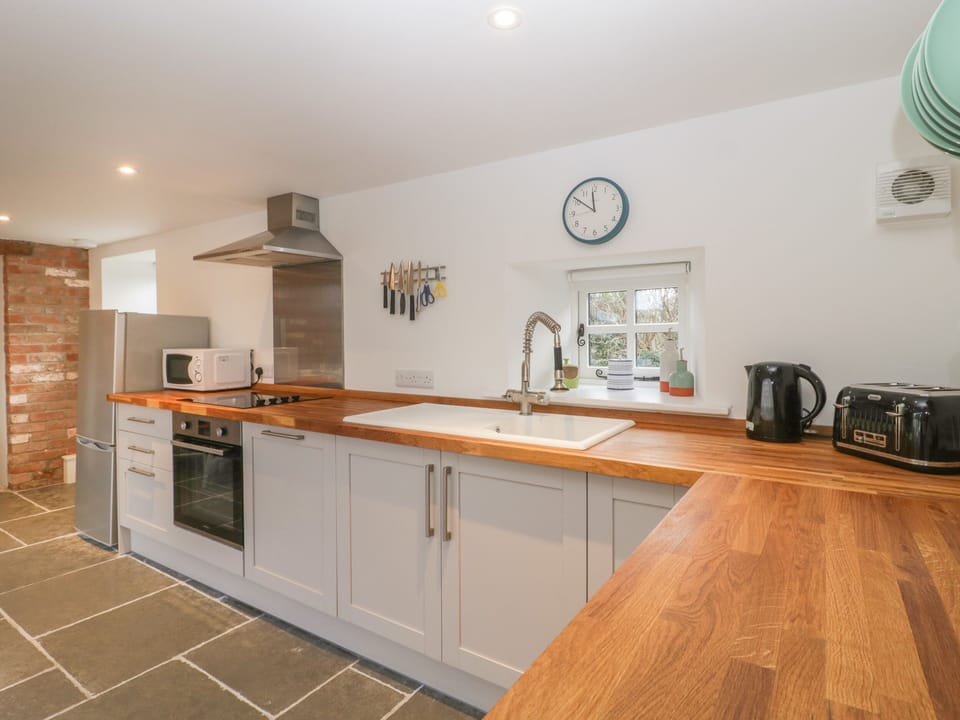 Cottage | Interior