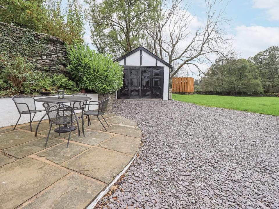 Cottage | Interior