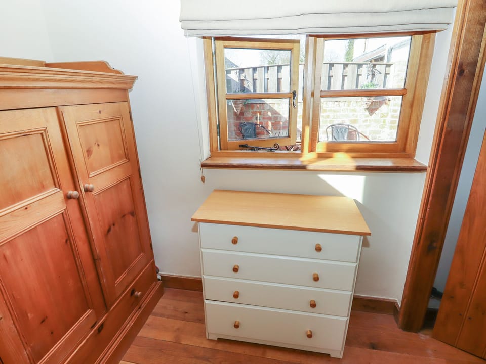 Cottage | 1 bedroom, individually decorated, individually furnished, free WiFi