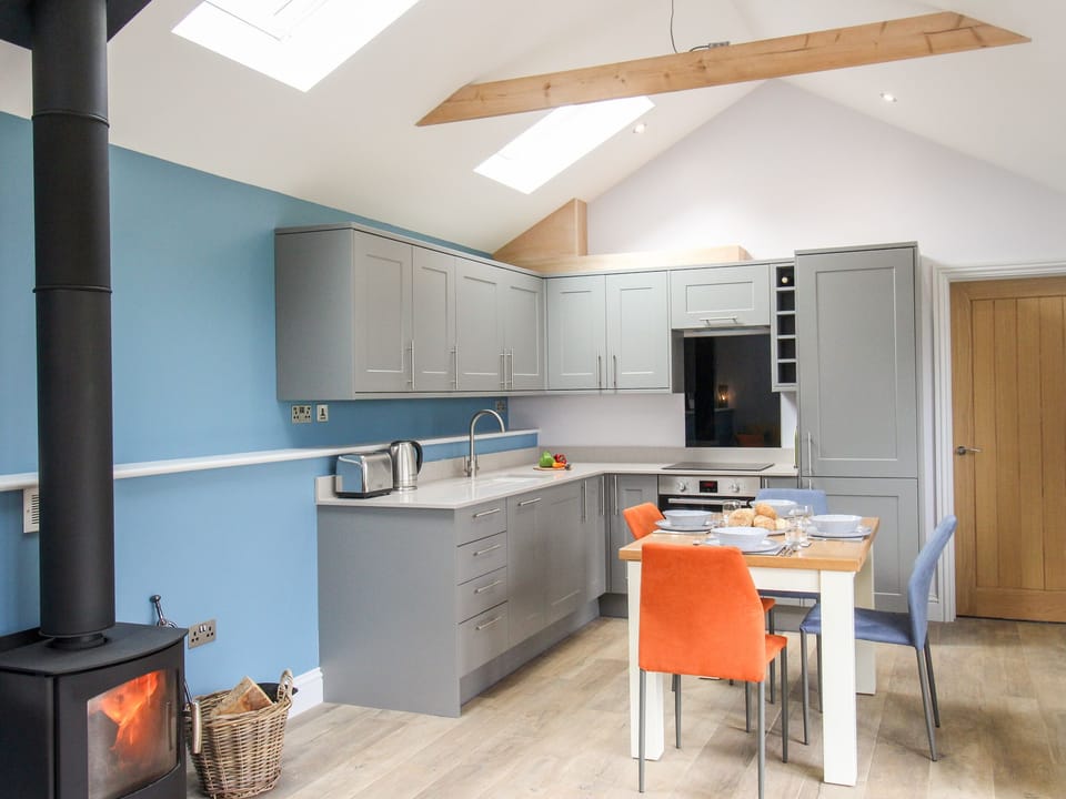Cottage | Interior