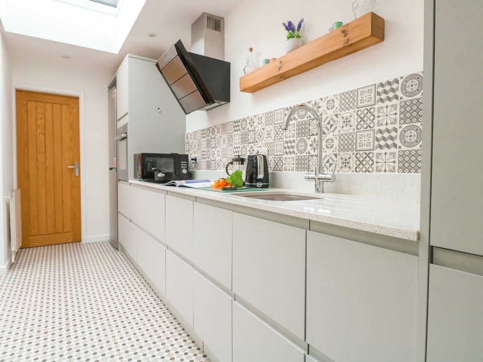 Cottage | Interior