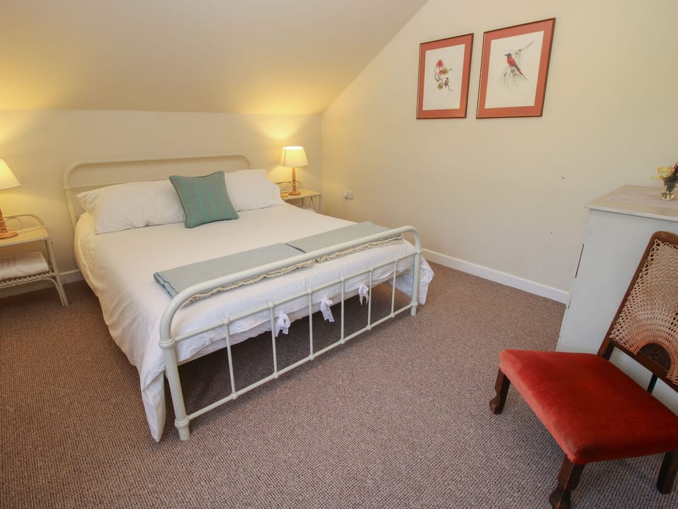 Cottage | Interior