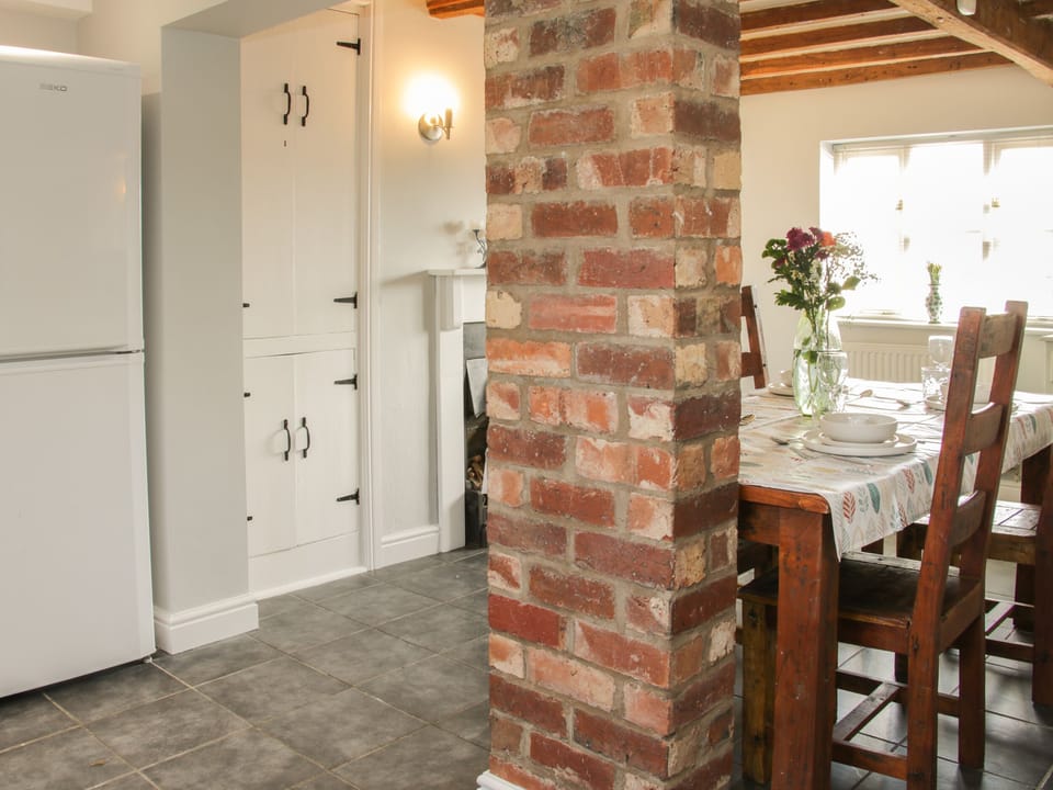 Cottage | Interior