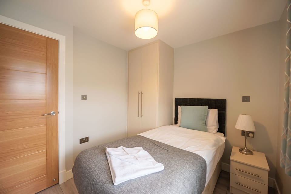 Luxury House, Private Bathroom (Up to 6 Guests) | 3 bedrooms