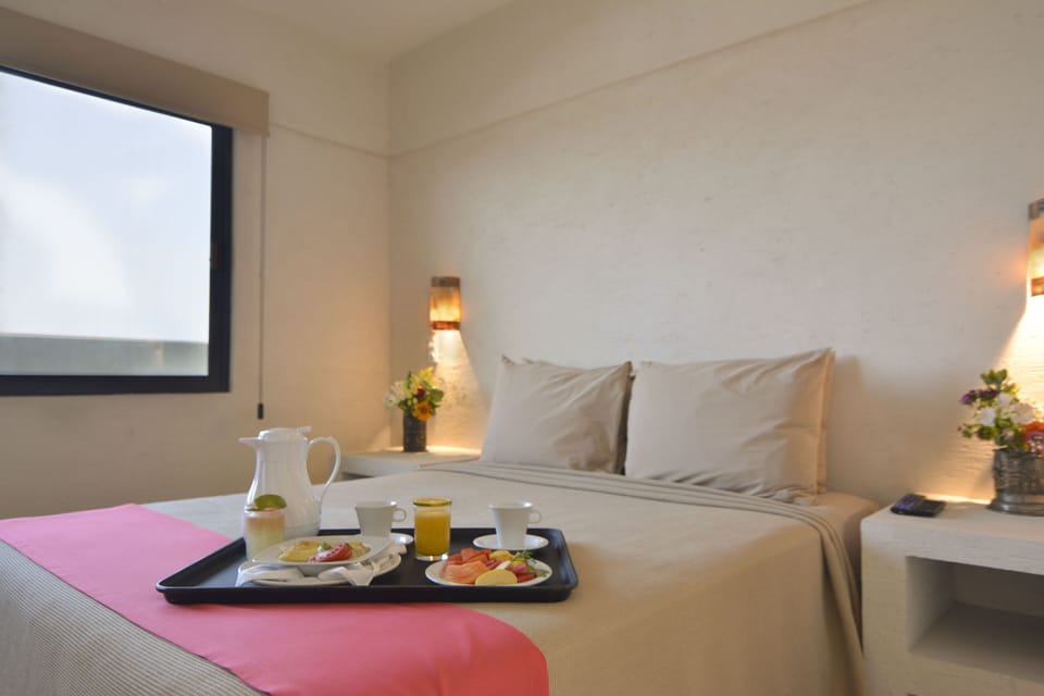 Desk, iron/ironing board (on request), bed sheets