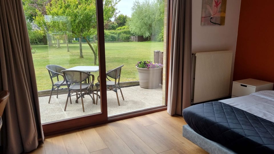 Superior Room, 1 Bedroom, Garden Area | Premium bedding, desk, laptop workspace, soundproofing