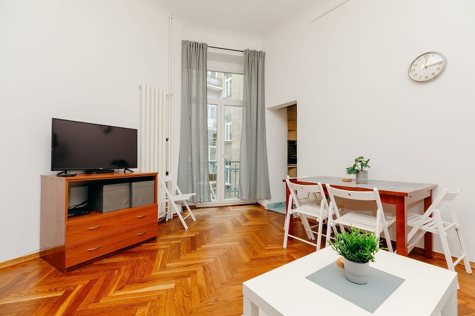Comfort Apartment | Television