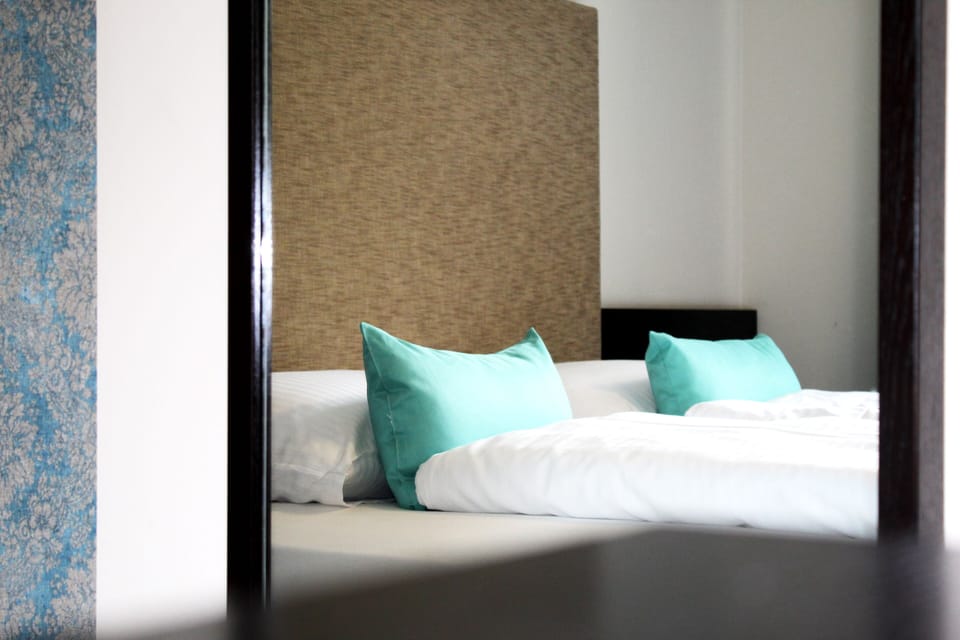 Desk, blackout drapes, cribs/infant beds, free WiFi