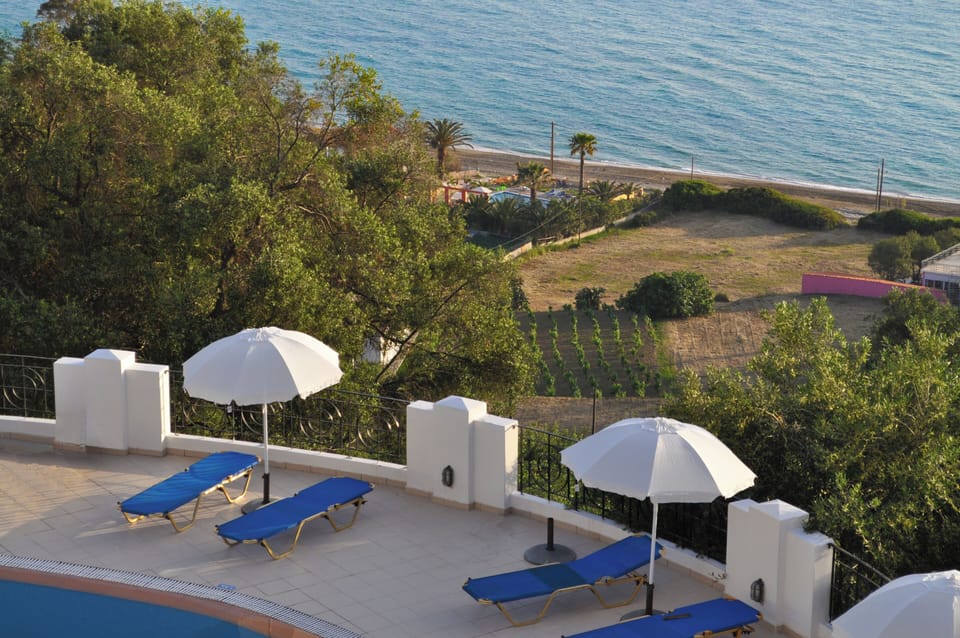 Apartment, 2 Bedrooms, Smoking, Balcony | Beach