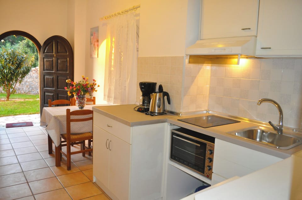 Holiday Apartments Maria With Pool and Panorama View - Agios Gordios Beach Apartment in Peloponnese, Western Greece and the Ionian