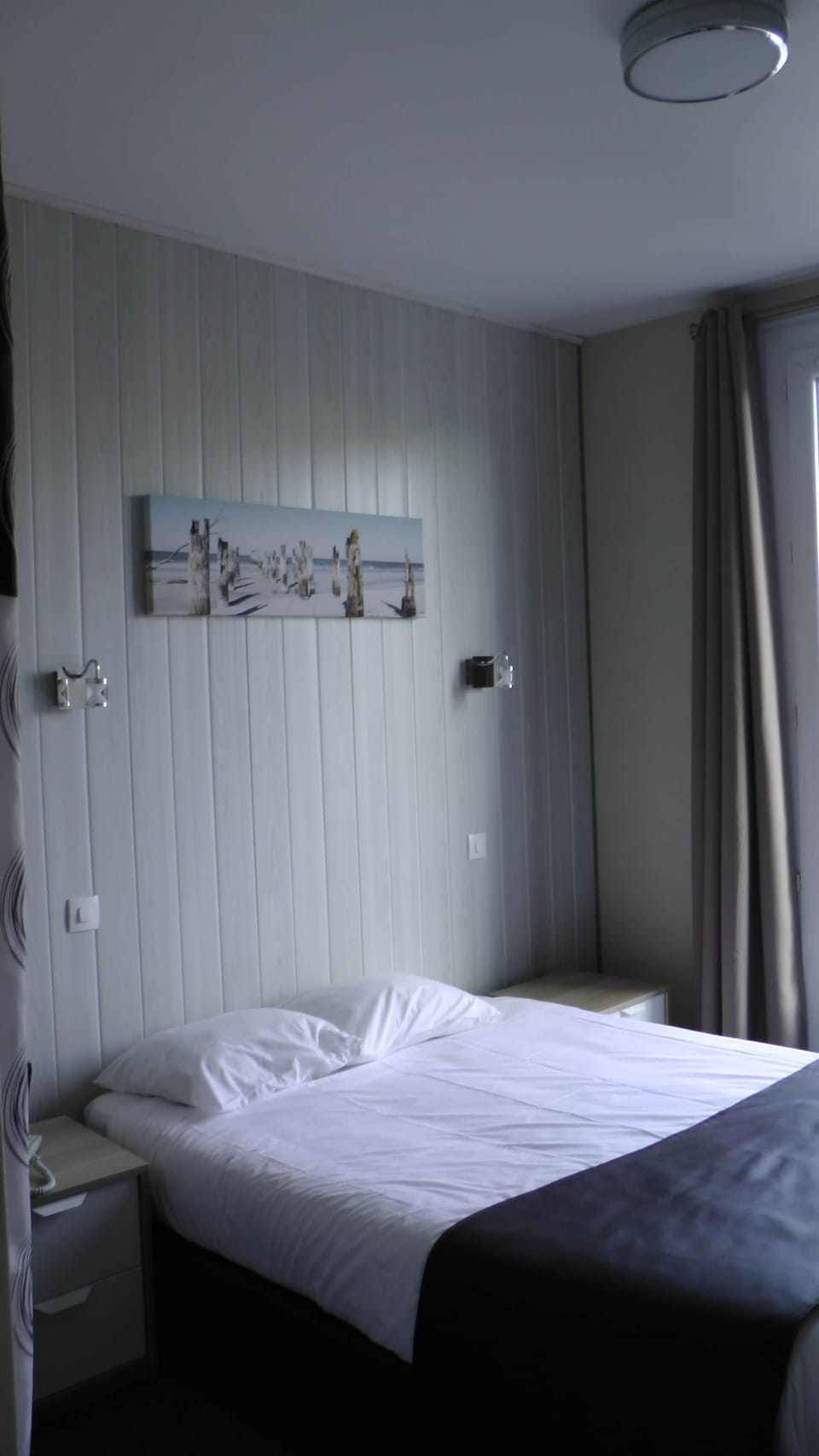 Room, 1 Double Bed, Harbor View | Hypo-allergenic bedding, individually decorated, desk, blackout drapes