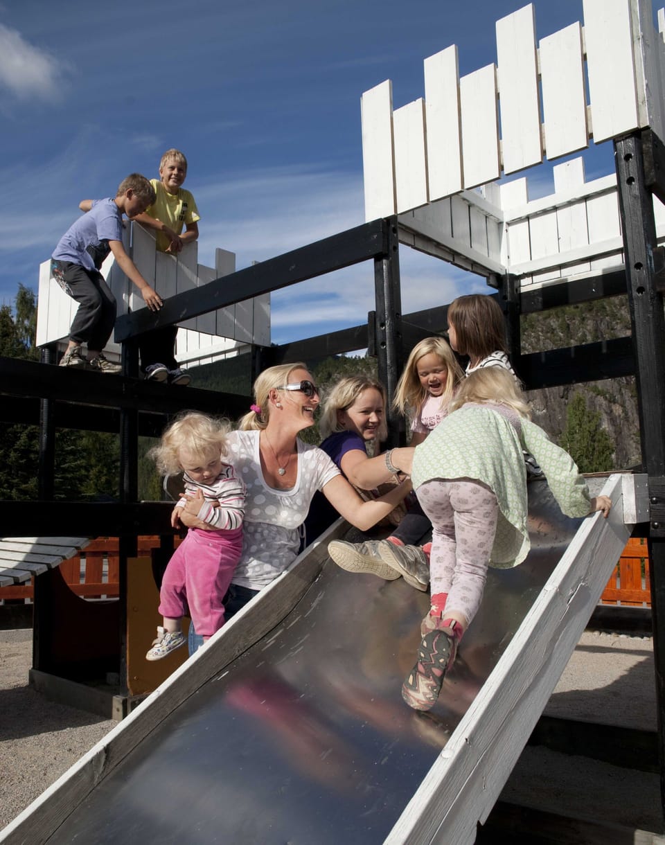 Children's play area - outdoor