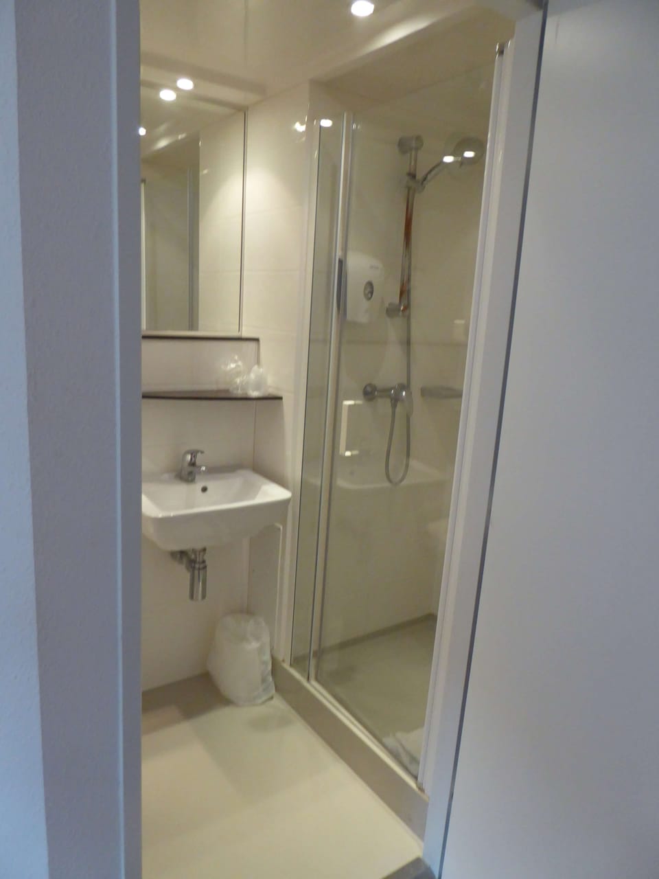 Individually furnished, desk, laptop workspace, blackout drapes