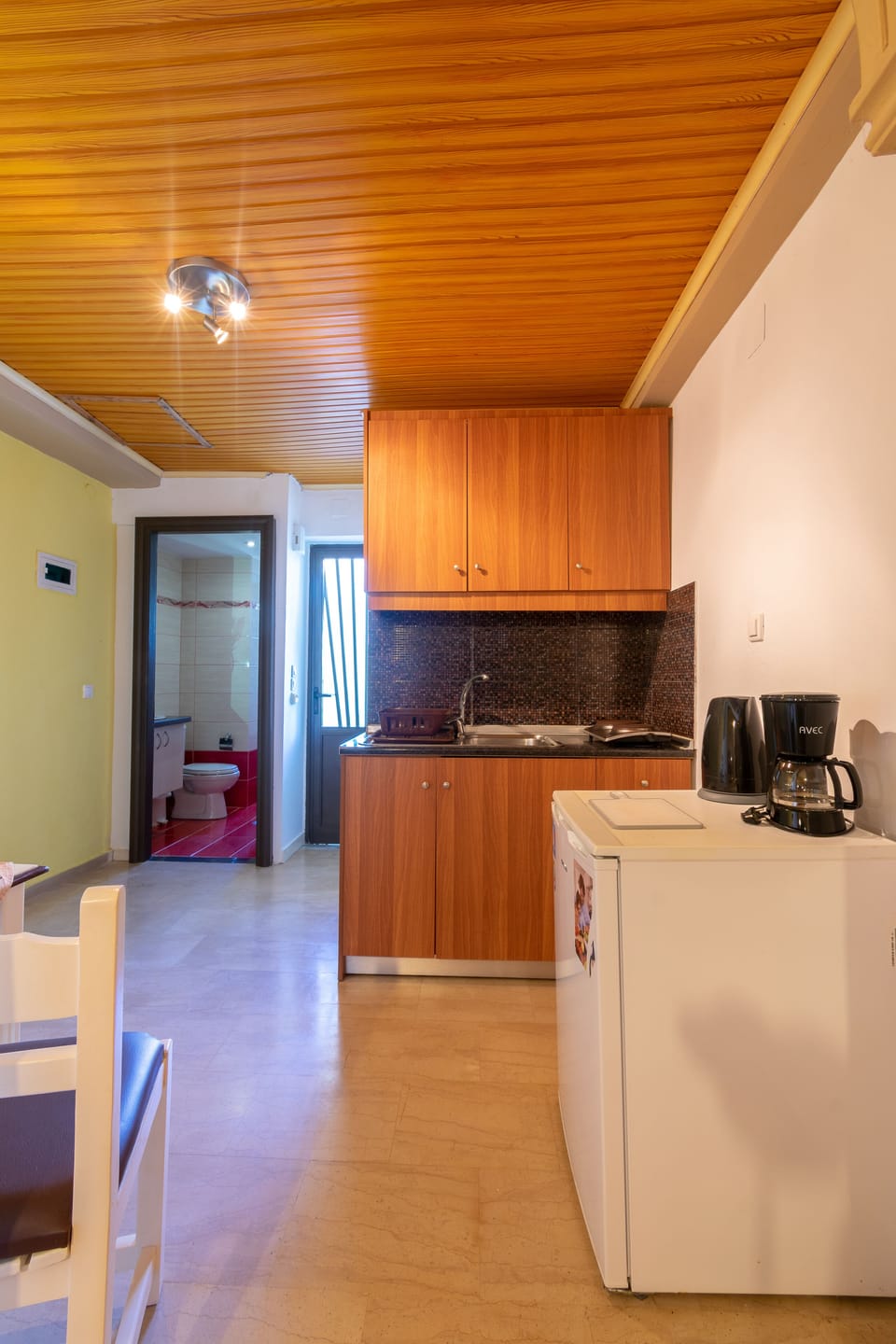 Private kitchenette