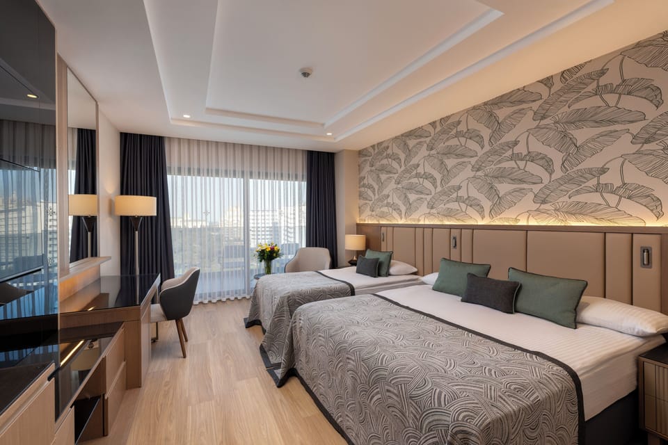 Superior Room | Free minibar, in-room safe, free cribs/infant beds, free rollaway beds