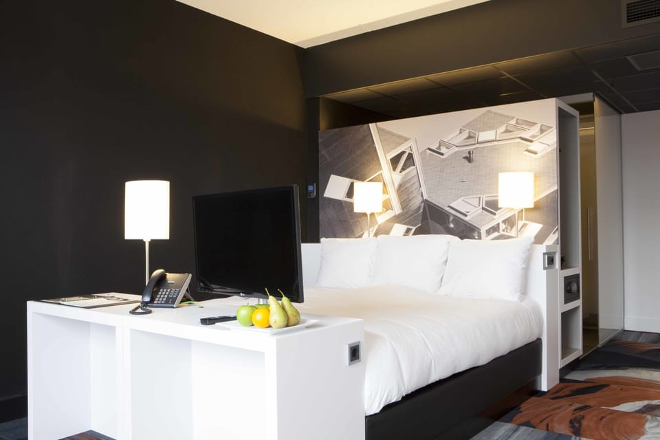 Luxury Double Room | In-room safe, desk, free WiFi, wheelchair access