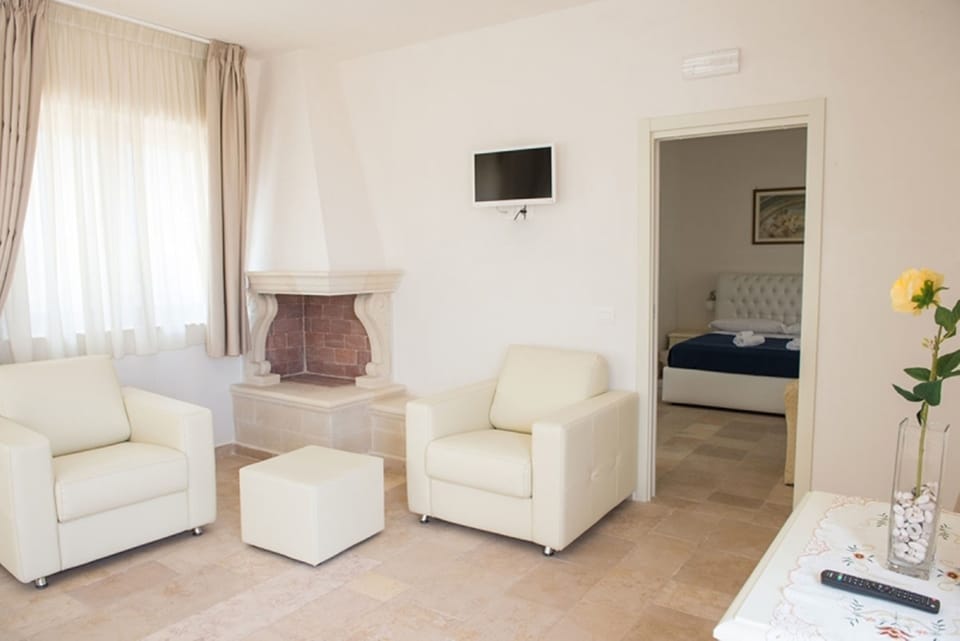Suite | Minibar, desk, soundproofing, free WiFi