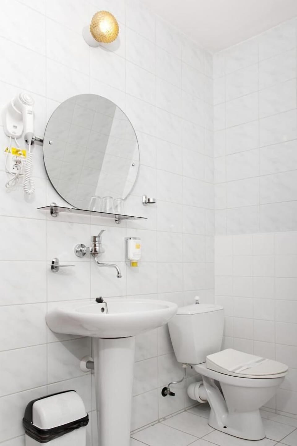 Free toiletries, towels