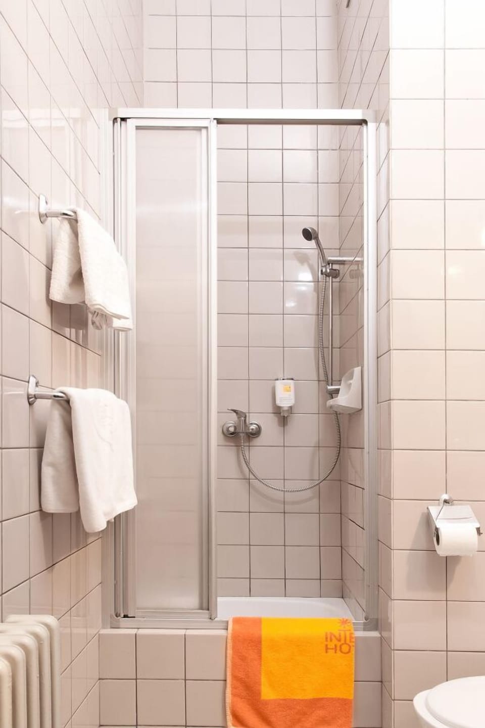 Free toiletries, towels