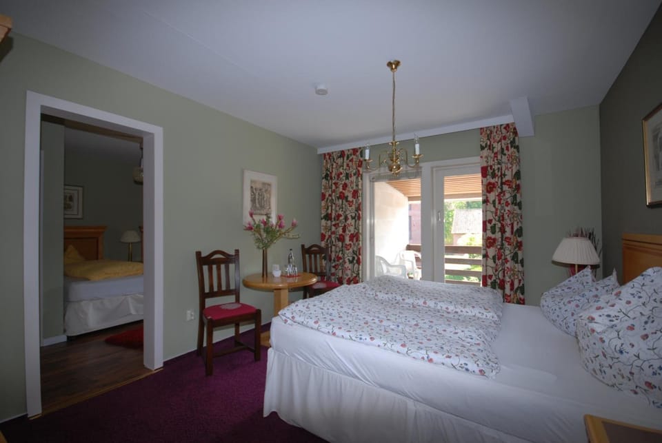 Individually decorated, individually furnished, desk, laptop workspace