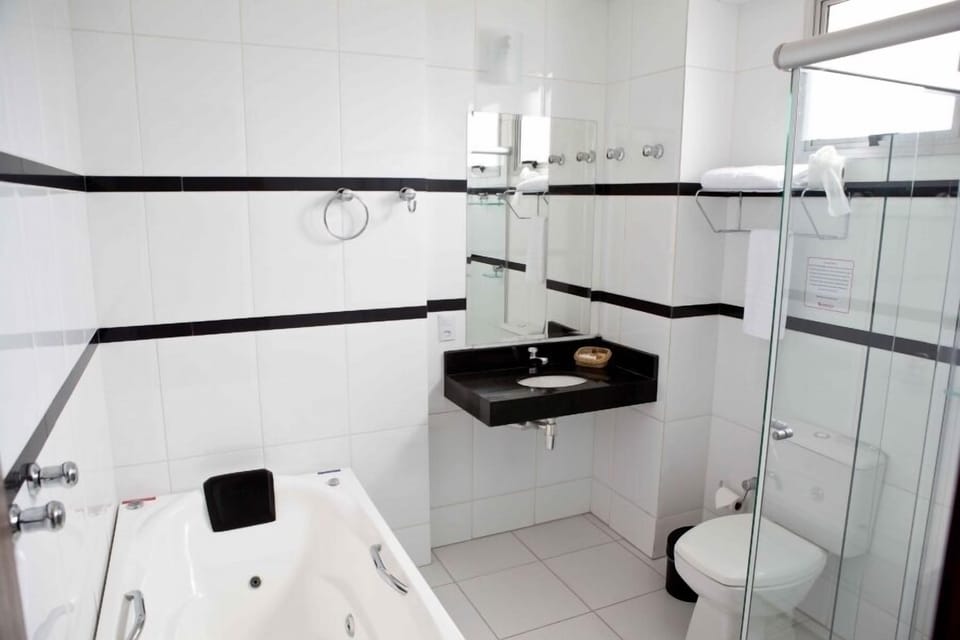 Luxury Single Room, Bathtub (Master) | Bathroom | Bidet