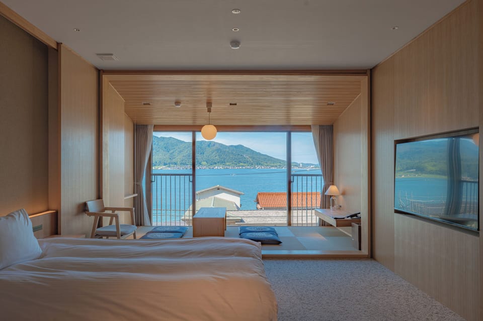 Basic Room, Non Smoking, Ocean View (NEW JPN-western 41㎡) | In-room safe, desk, laptop workspace, blackout drapes