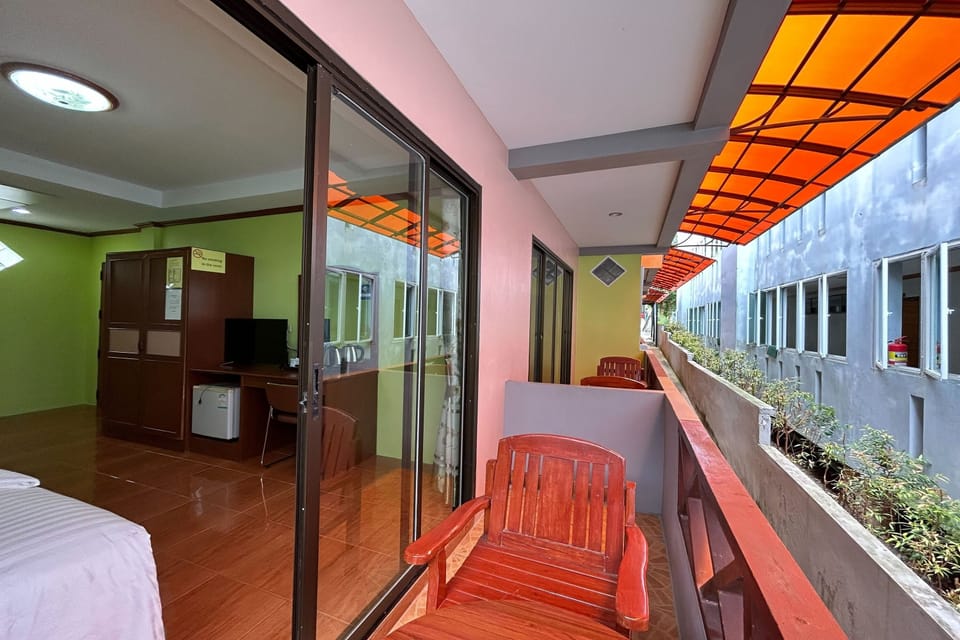  Superior Twin  | Balcony