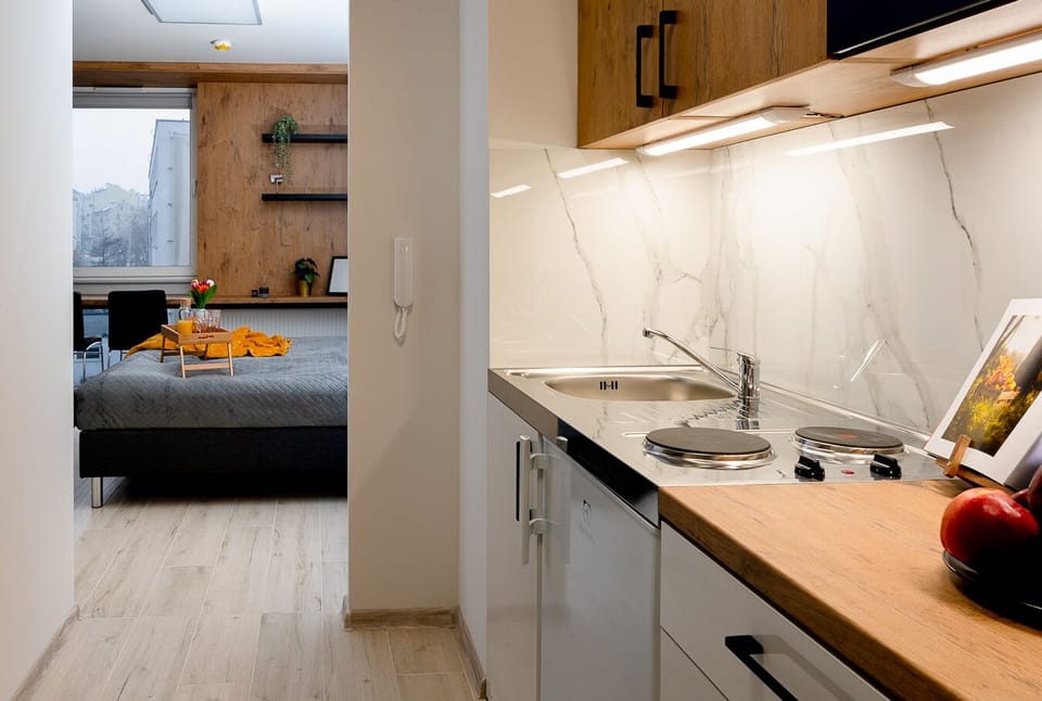 Design Studio | Private kitchen | Microwave, stovetop, electric kettle, highchair