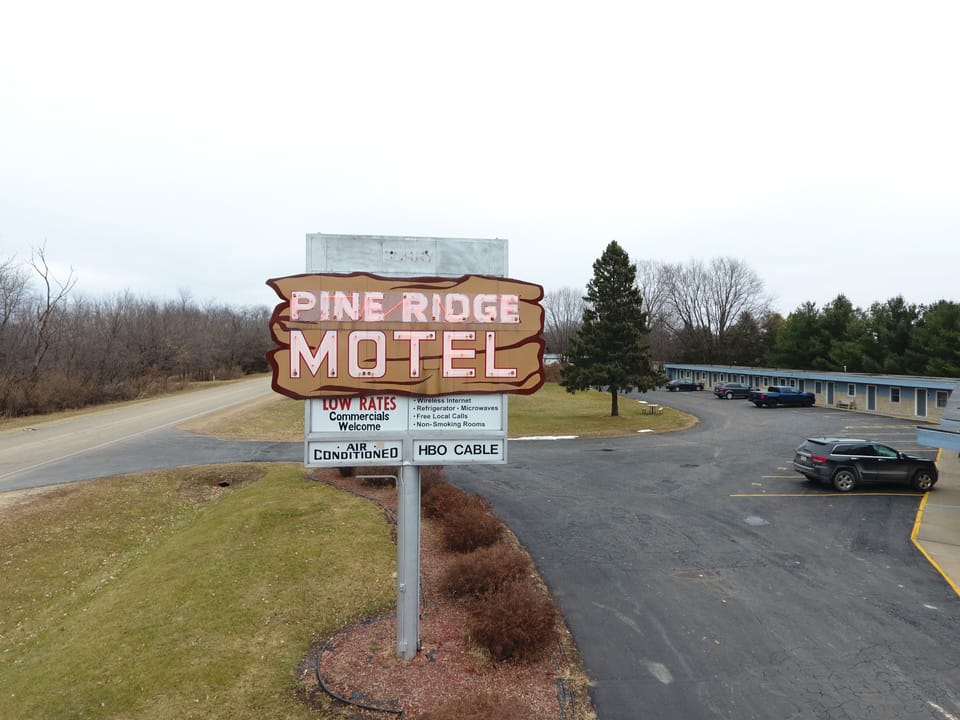 Pine Ridge Motel Motel in Dodgeville
